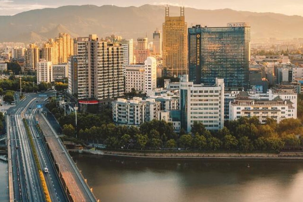 A crash has been reported by witnesses in Jinhua, in the eastern Chinese province of Zhejiang, but local police, authorities and emergency workers have not confirmed the incident. Photo: Handout