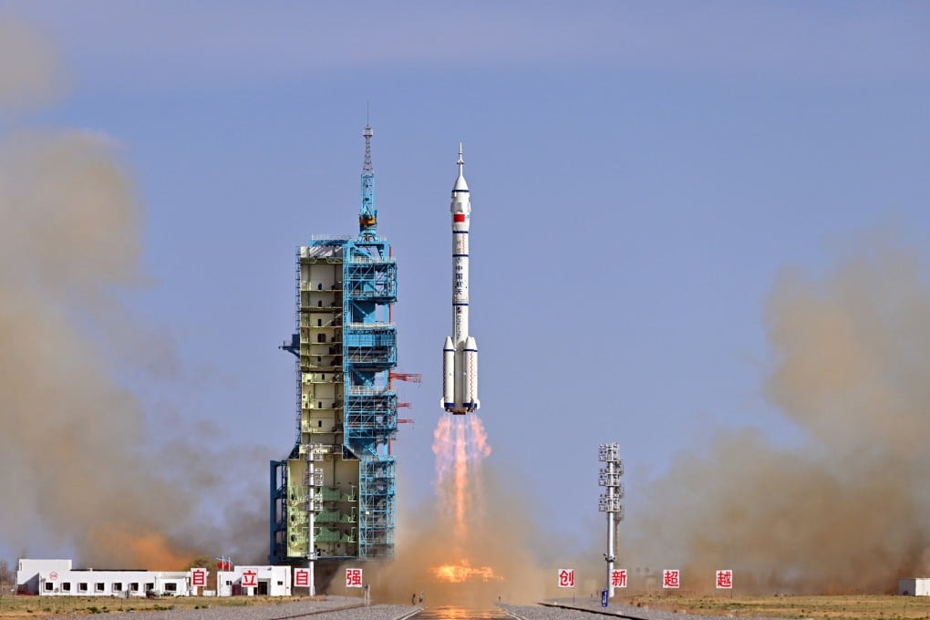 Misi Shenzhou-20: Eksperimen Regenerasi dan Superkonduktor di Tiangong