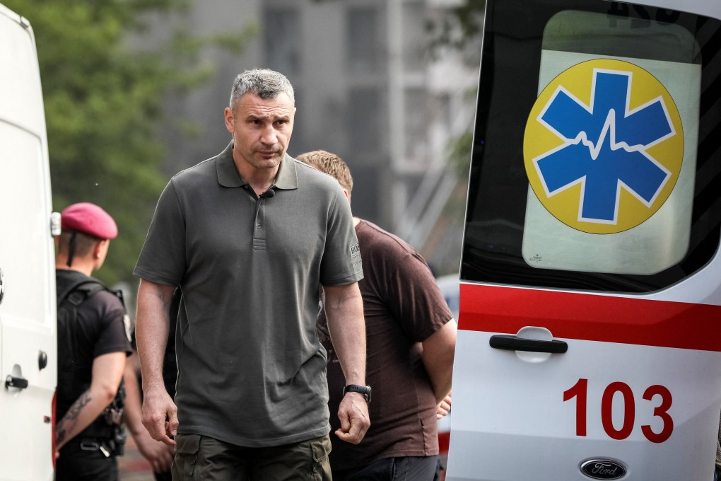 Kyiv Mayor Vitali Klitschko visits an apartment building destroyed in a 2022 Russian missile strike. File photo: Reuters