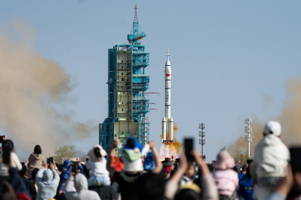 (250424) -- JIUQUAN, April 24, 2025 (Xinhua) -- The Shenzhou-20 crewed spaceship, blasts off atop a Long March-2F carrier rocket from the Jiuquan Satellite Launch Center in northwest China on Wednesday. Photo: Xinhua