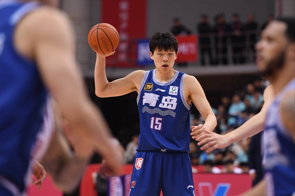 Yang Hansen (centre) is heading to the United States to enter the NBA draft in June. Photo: Xinhua