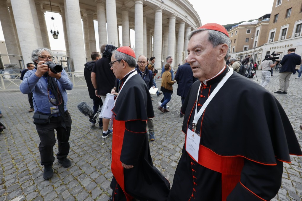 Cardinals arrive at the Vatican in preparation for the assembly to elect a new pope. Photo: EPA-EFE