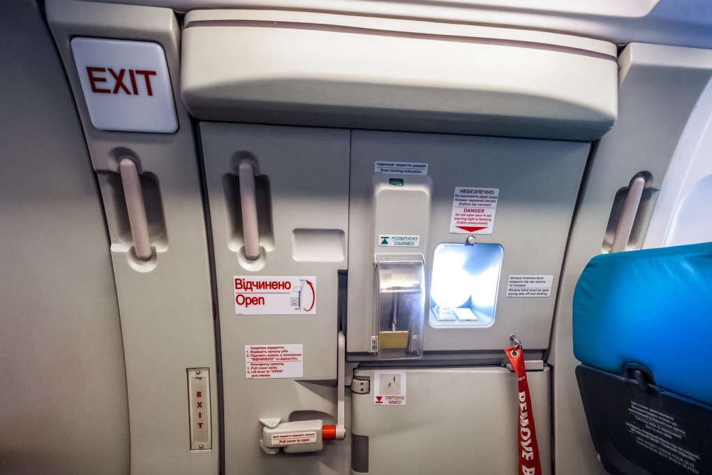 There has been a spate of incidents where passengers attempt to open emergency exit doors on board South Korean flights. Photo: Shutterstock