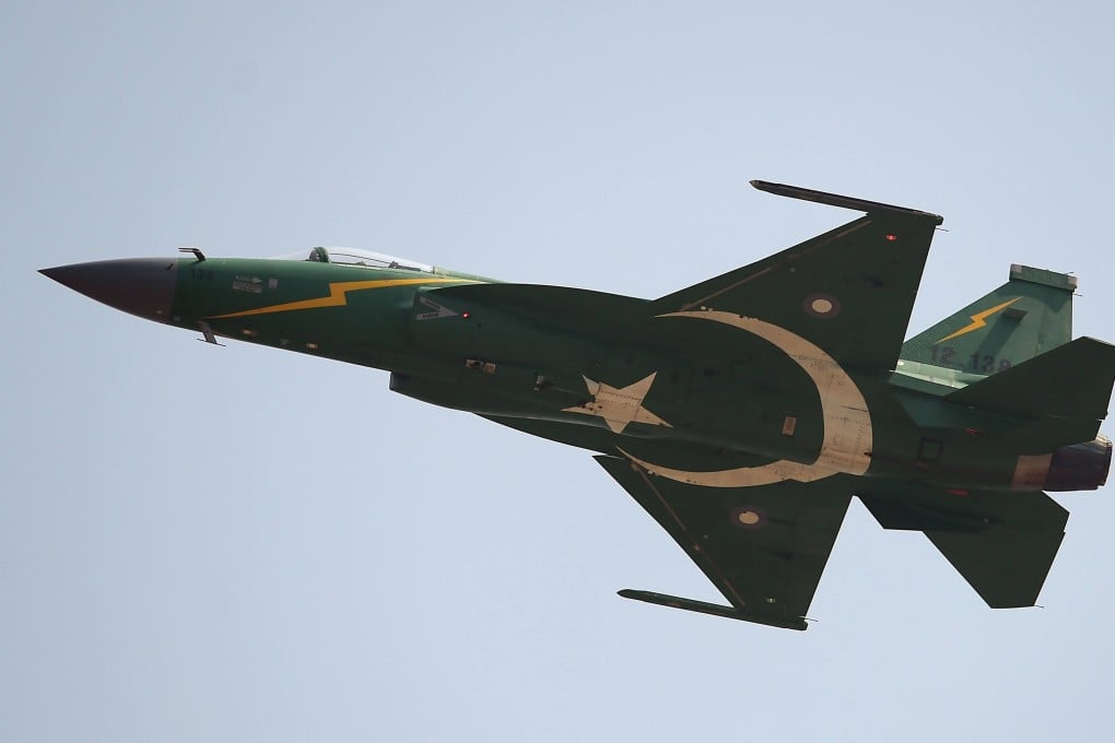 A Pakistani JF-17 aircraft flies over Islamabad. Photo: AFP