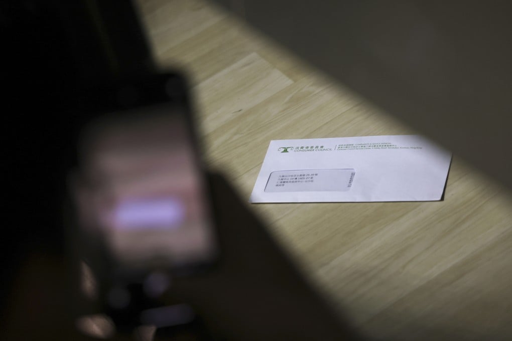 A letter from the Consumer Council had been slipped under the clinic’s door. Photo: Jelly Tse