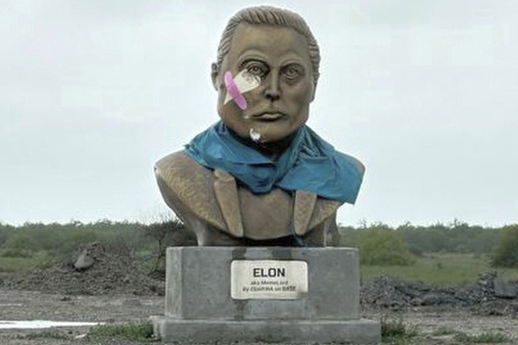 A statue of SpaceX founder Elon Musk near the Texas town of Boca Chica, that is now become Starbase. Photo: AP