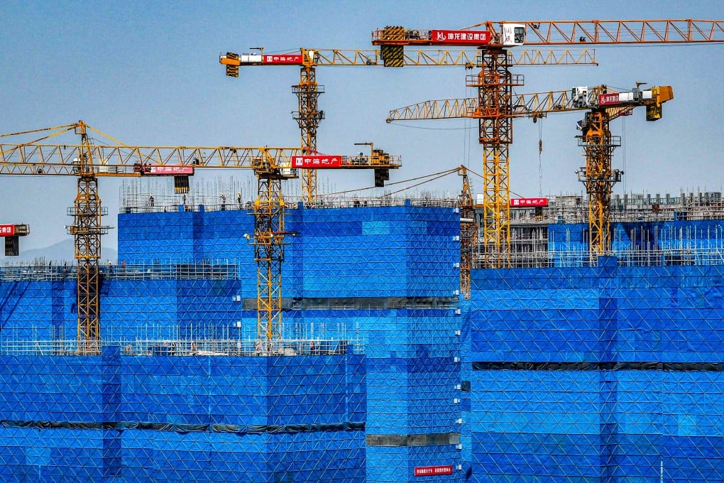 Cranes on a residential site in Nanjing. Photo: AFP