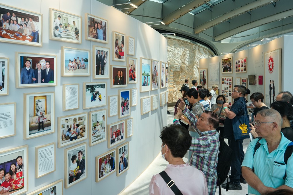 Some of the thousands of visitors who visited the “A Light Among Us” Memorial Exhibition of Lee Shau Kee at The Henderson in Central. Photo: Sun Yeung
