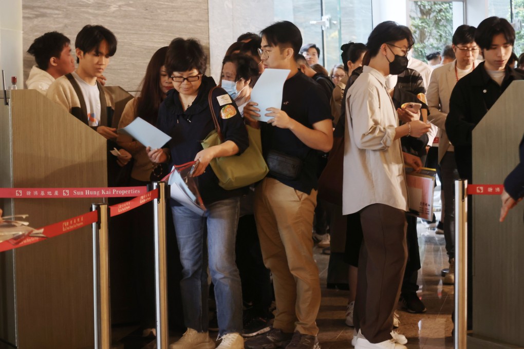 Property sale for the Sierra Sea project at Sun Hung Kai Properties’ sales room at the ICC in West Kowloon on 26 April 2025. Photo: Jonathan Wong