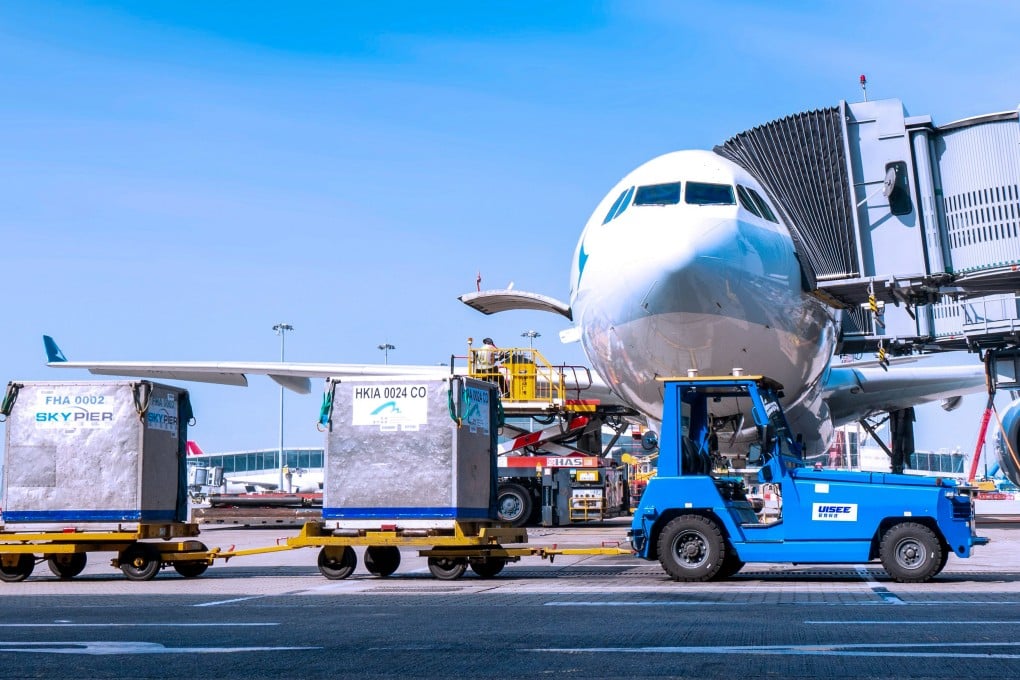 One of UISEE’s autonomous vehicles transports baggage at Hong Kong airport. Photo: Handout