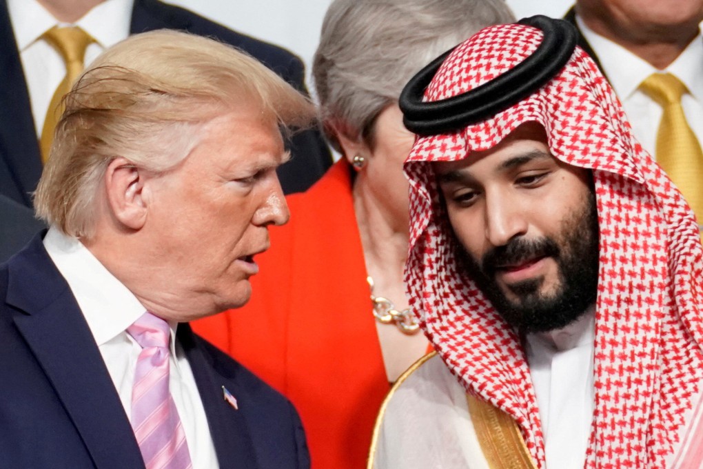 US President Donald Trump speaks with Saudi Arabia’s Crown Prince Mohammed bin Salman at a G20 summit in Japan, on June 28, 2019.  Photo: Reuters