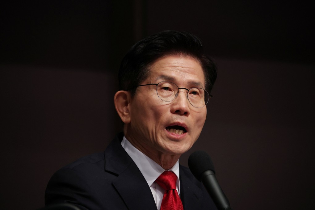 People Power Party’s Kim Moon-soo speaks during a debate in Seoul on Thursday. Photo: Reuters