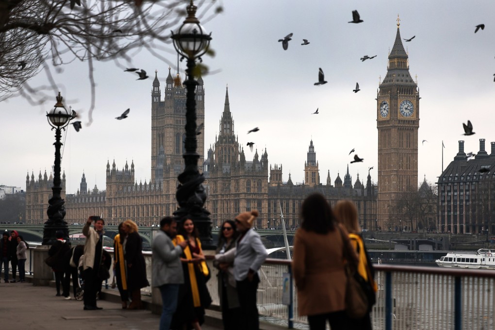 Visa applicants and their adult dependants would also be required to take English tests under the UK government’s plans. Photo: EPA-EFE