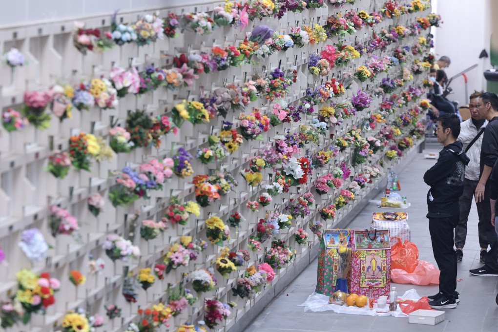 16,150 new public columbarium niches will be released, with 6,050 located in a smoke-free facility where the burning of joss sticks and incense offerings will be prohibited on its grounds. Photo: Nora Tam