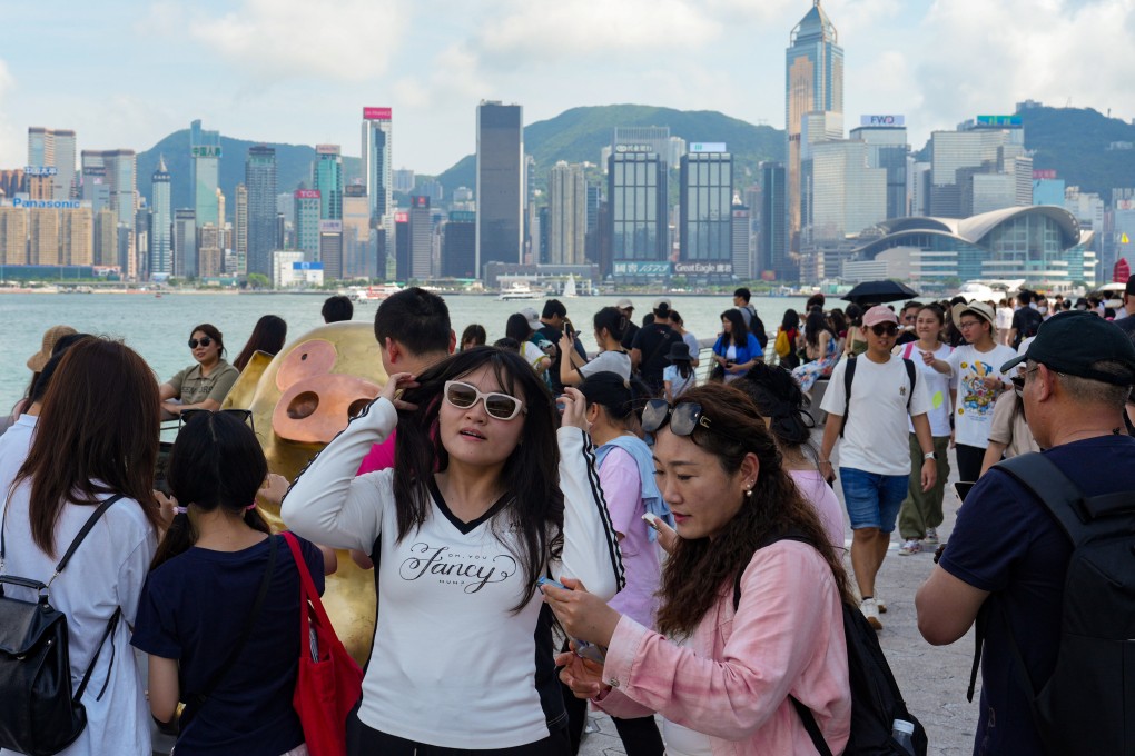 The number of mainland Chinese visitors heading to the city for April reached 2.81 million, representing a 13 per cent increase year on year. Photo: Sam Tsang