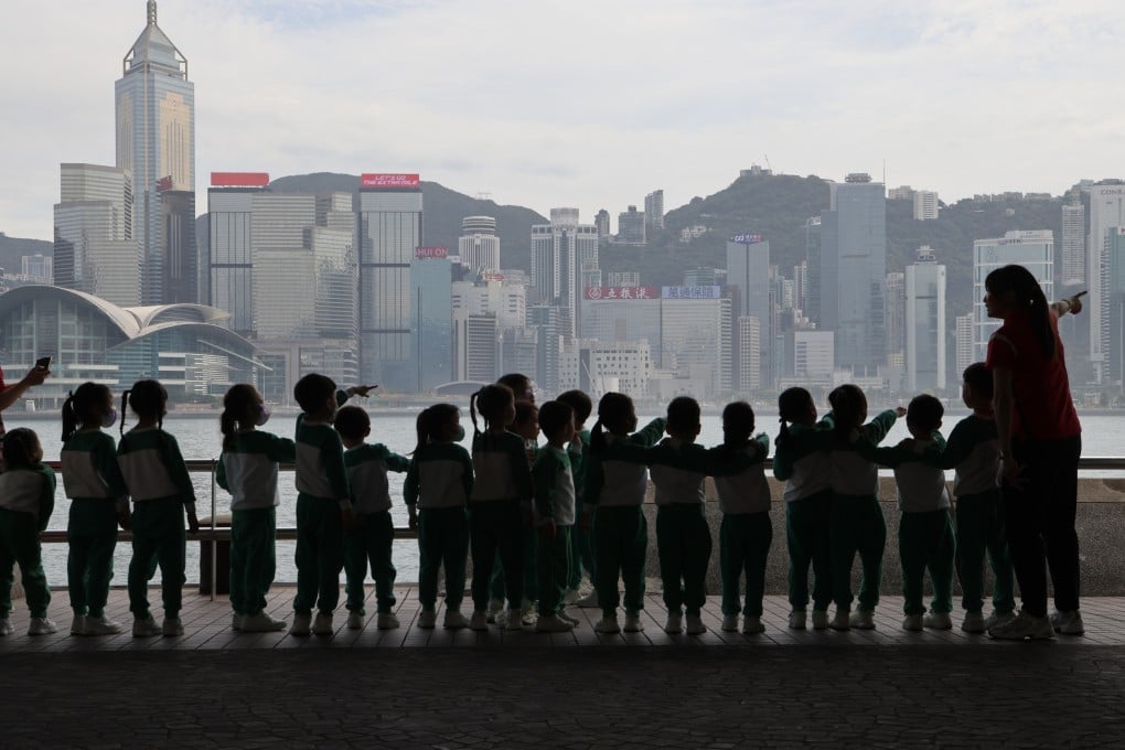 A teacher leads a group of kindergarten children during a visit to Victoria Harbour in Tsim Sha Tsui on March 13. Photo: Jelly Tse