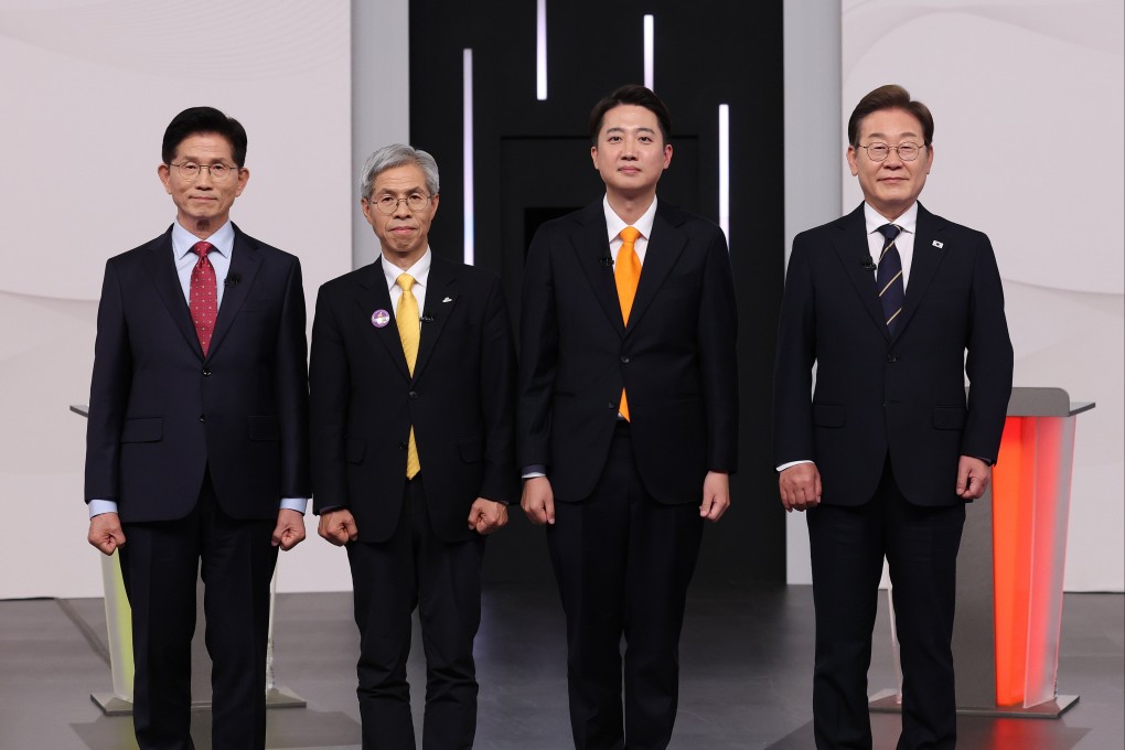 South Korea’s presidential candidates gather before a debate for the 2025 presidential election at SBS studio in Seoul on Sunday. Photo: EPA-EFE