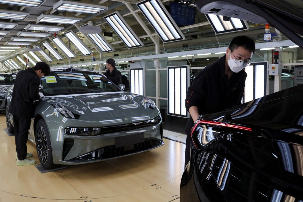 Employees work on the EV production line at the Zeekr factory in Cixi, Zhejiang province, China, March 19, 2025. Photo: Reuters