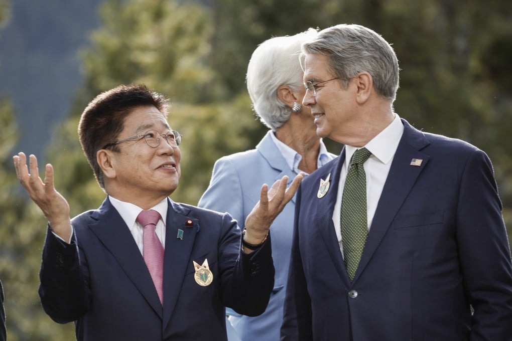 US Treasury Secretary Scott Bessent and Japanese Finance Minister Katsunobu Kato, chat during a photo-op at the G7 finance ministers meeting in Banff, Alberta on May 21. Photo: AP
