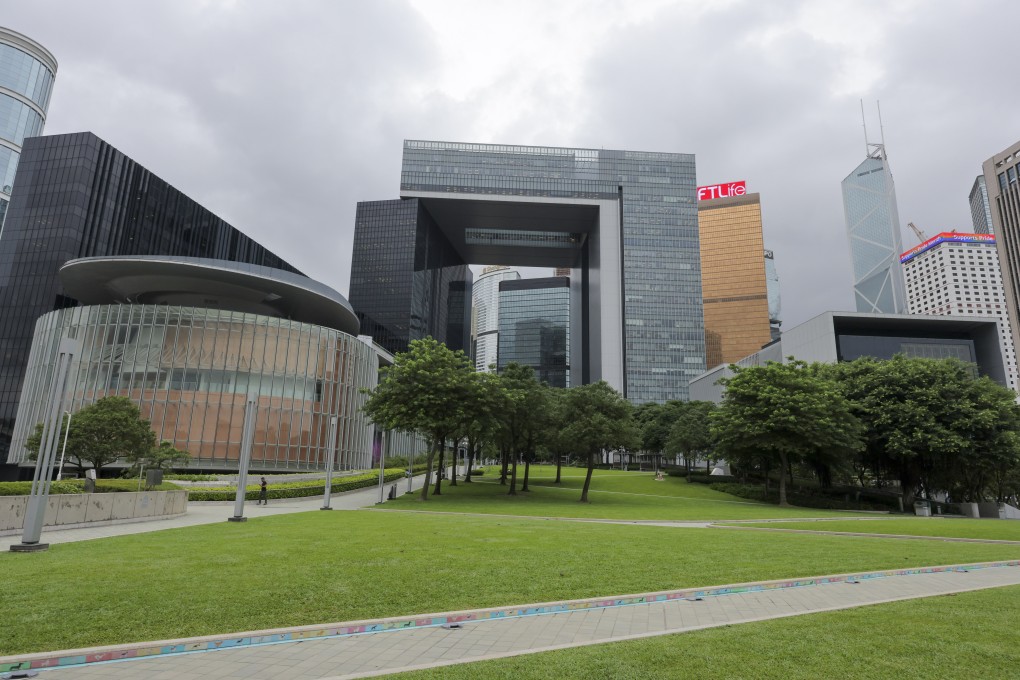 A fire broke out at the Hong Kong government headquarters on Friday. Photo: Jelly Tse