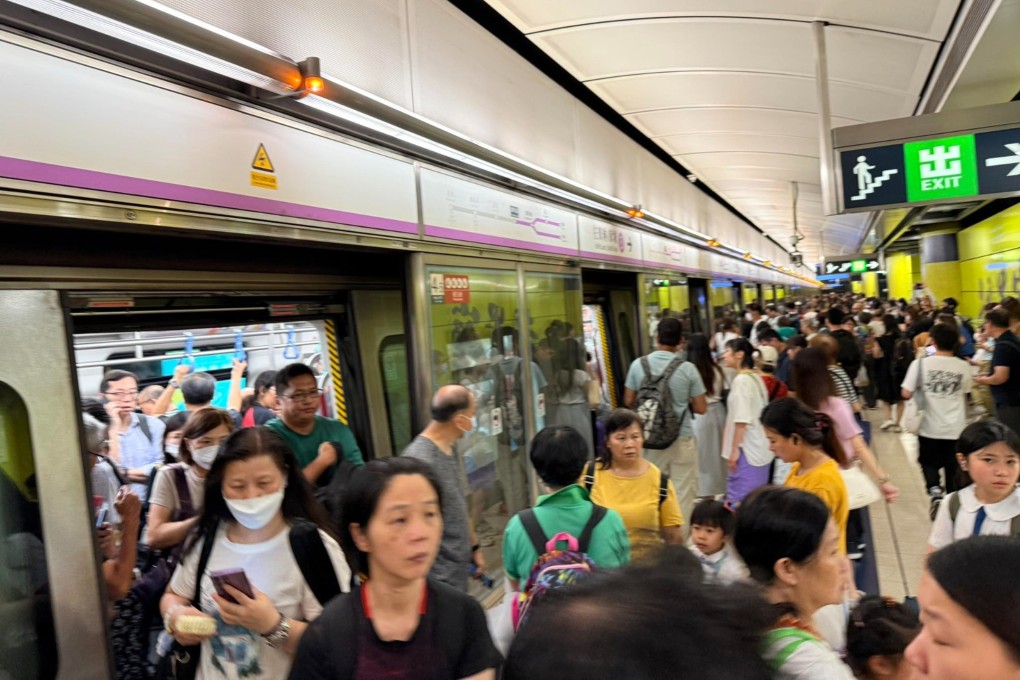 Tiu keng Leng MTR station is seen during a suspension of service caused by malfunctions in both the power supply and signaling system on Thursday. Photo: Handout