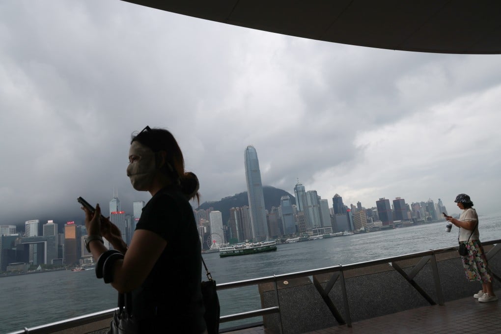 The Observatory says a fresh easterly airstream was set to affect the coast of Guangdong province over the next couple of days. Photo: Jelly Tse