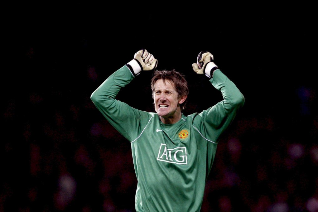 Edwin van der Sar celebrates after Manchester United’s victory over Barcelona in the 2008 Champions League semi-finals. Photo: EPA