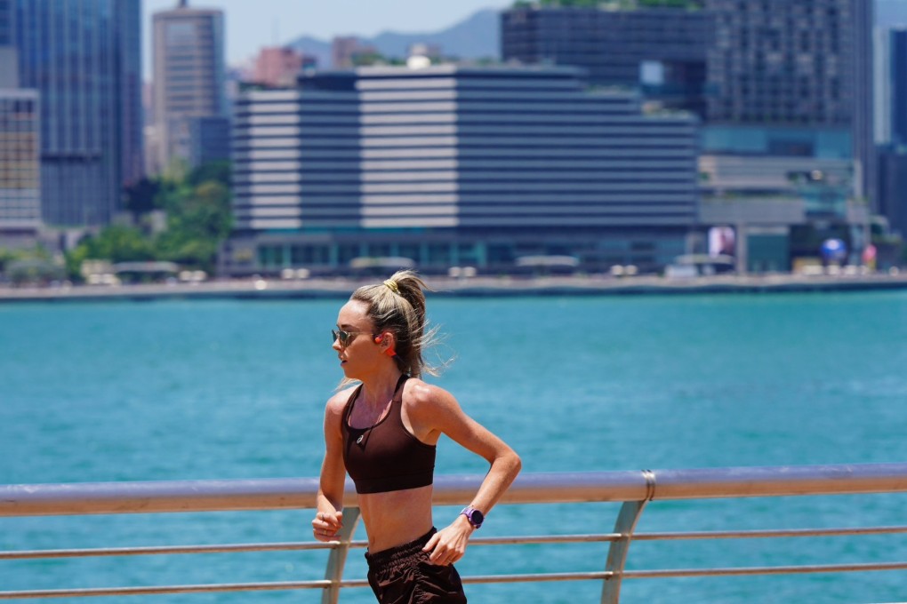 Eilish McColgan runs along the Central Harbourfront in Hong Kong. Photo: Instagram/eilishmccolgan