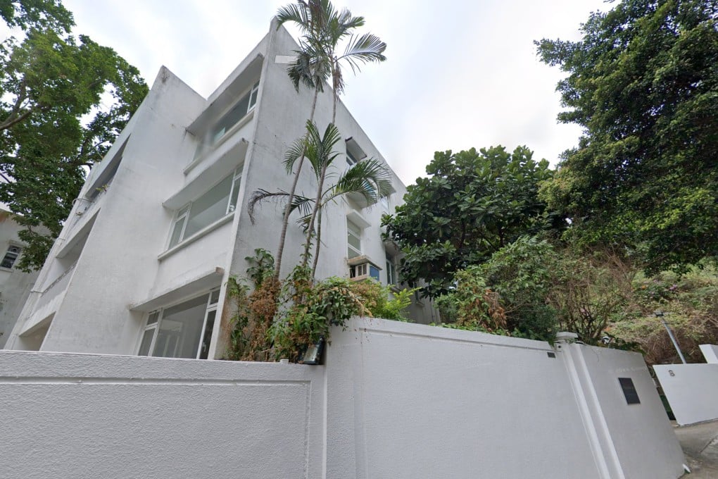 The property at 8 Stanley Beach Road. Photo: Google Maps