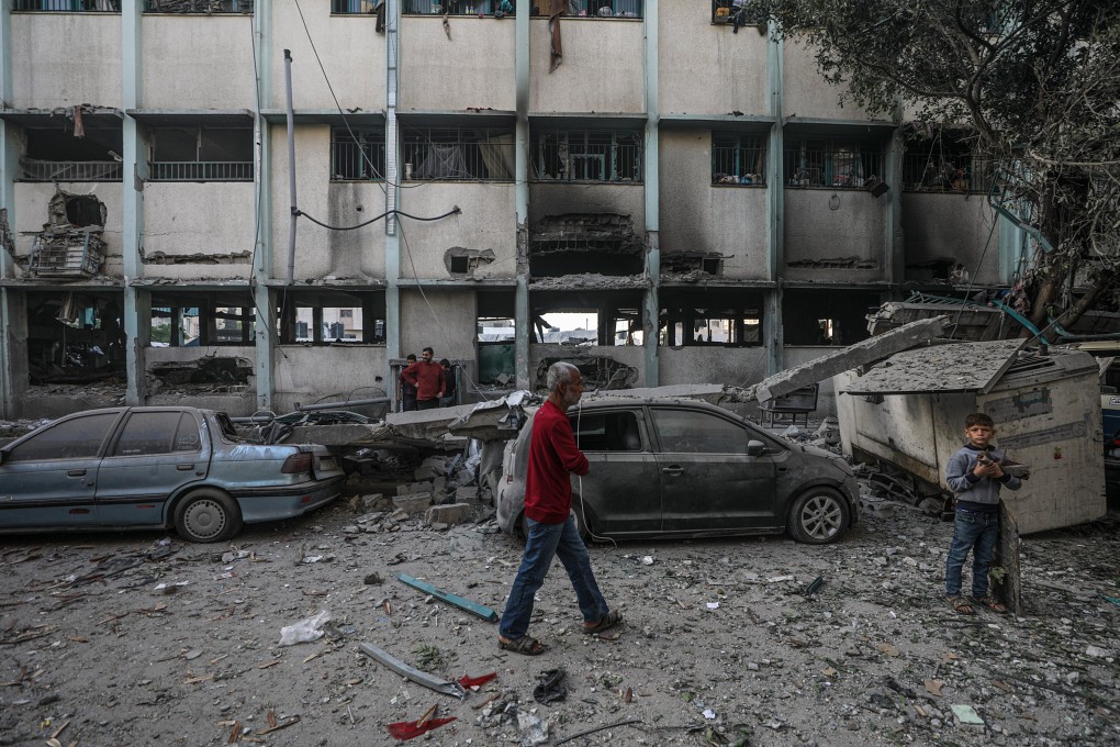 Palestinians inspect the rubble at the Al Jerjawi school following an Israeli airstrike in Gaza City on Monday. Experts say it is likely that Mohammed Sinwar took over as the head of the armed wing of Hamas after its leader Mohammed Deif was killed. Photo: EPA-EFE