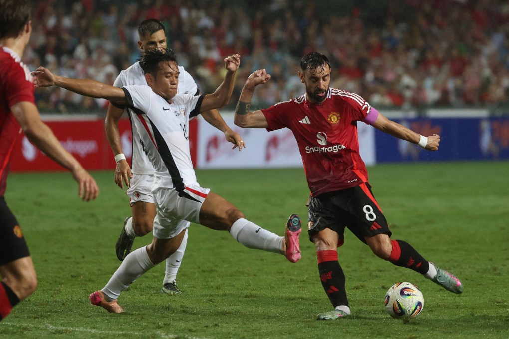 Bruno Fernandes (right) in action against Hong Kong during Manchester United’s visit to the city. Photo: Reuters