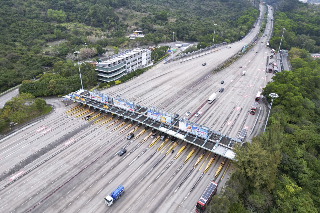 A consortium had run the 3.8km tunnel since 1995, with the franchise expiring at the end of May. Photo: Eugene Lee