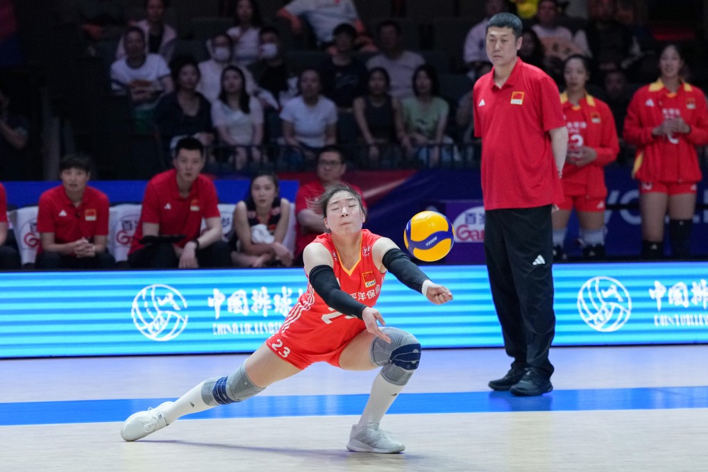 Zhang Zixuan of China saves the ball her side’s Women’s Volleyball Nations League victory over Belgium. Photo: Xinhua