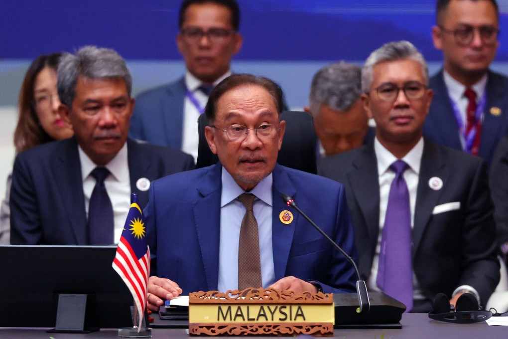 Malaysia’s Prime Minister Anwar Ibrahim delivers a speech at the opening of the plenary session of the 46th Asean Summit in Kuala Lumpur on May 26. The bloc has proposed a summit between the leaders of its member states and US President Donald Trump. Photo: EPA-EFE