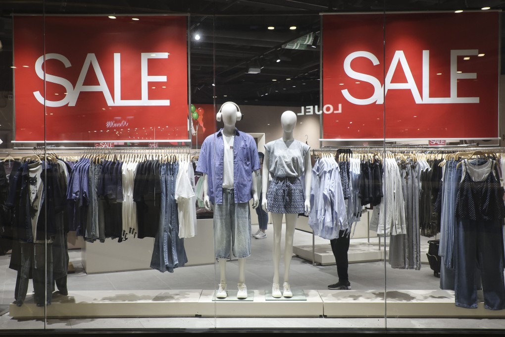 Hong Kong’s retail sales dropped for a 14th consecutive month in April, falling by 2.3 per cent, year on year, to HK$28.9 billion. Photo: Edmond So