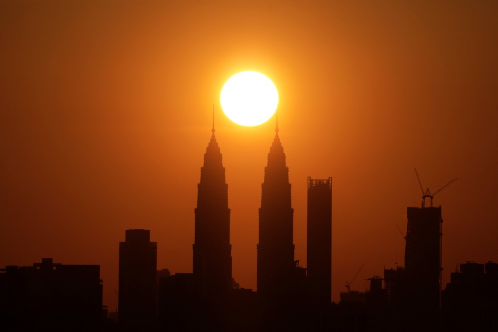 Six areas in Peninsular Malaysia experienced maximum daily temperatures of between 35 and 37 degrees Celsius for three consecutive days last week. Photo: Reuters