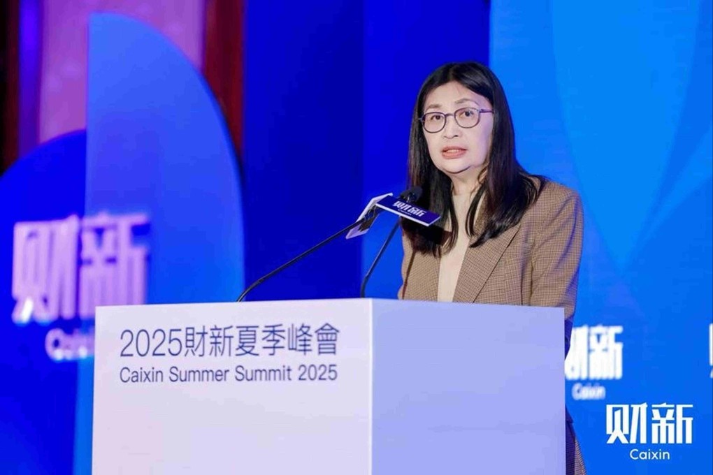 Julia Leung Fung-yee, CEO of the Securities and Futures Commission. Photo: Caixin