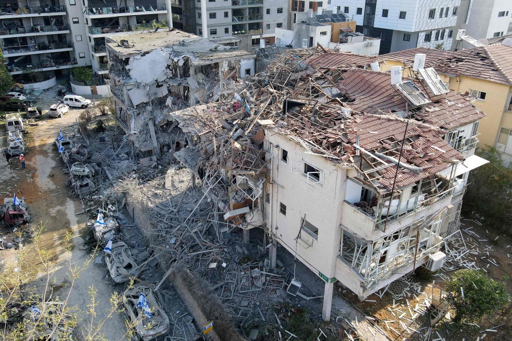 A damaged building in the Israeli city of Ramat Gan near Tel Aviv. China has said it wants to play a “constructive” role in securing peace. Photo: AFP