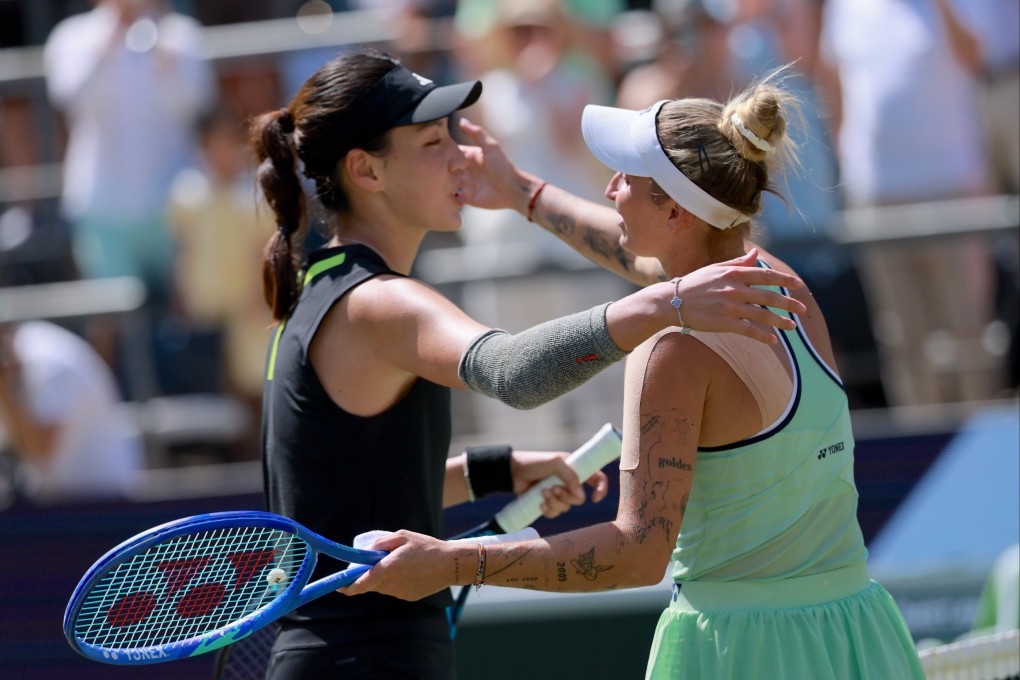 Marketa Vondrousova (right) hugs Wang Xinyu after winning the Berlin Open. Photo: EPA-EFE
