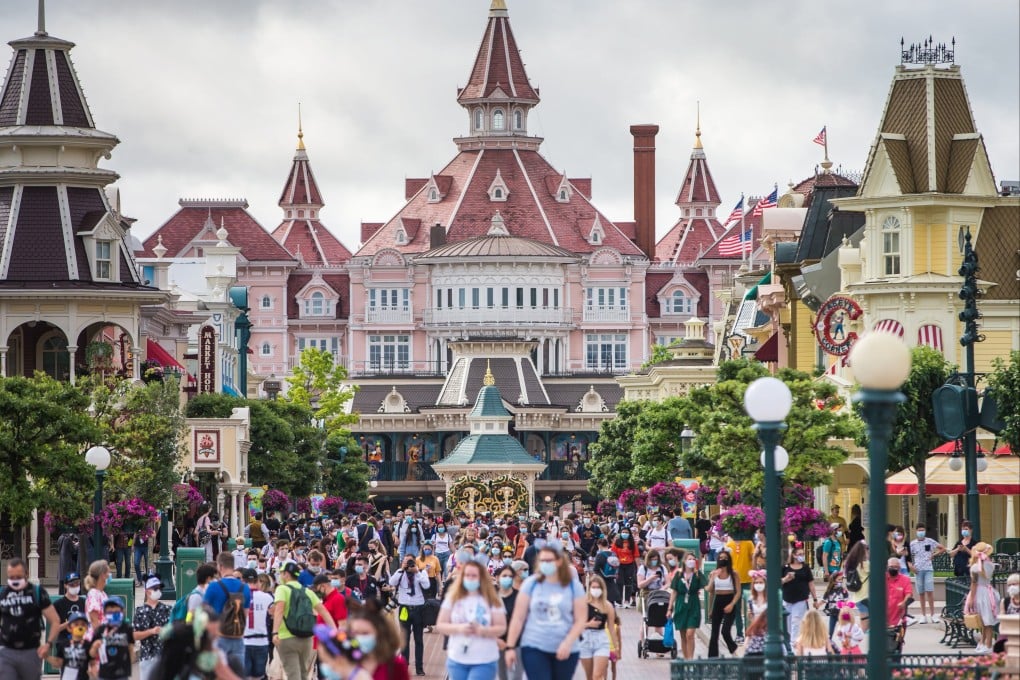 The man is suspected of hiring Disneyland Paris before it opened to the public on Saturday for the staged wedding event, in a contract worth €130,000 (US$151,000). Photo: EPA-EFE