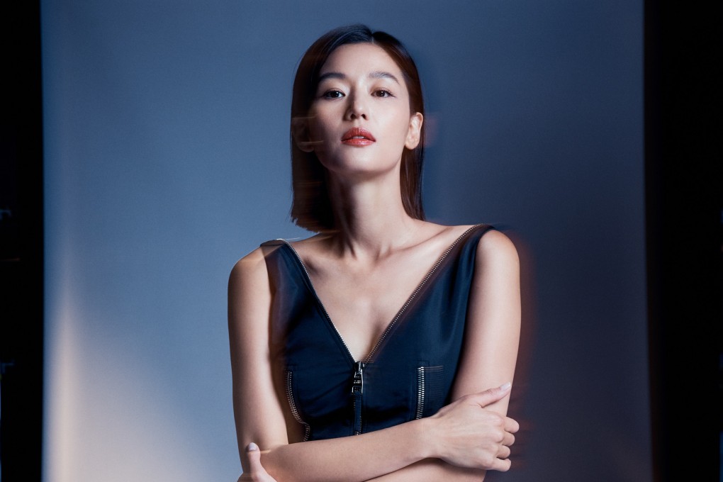 Jun Ji-hyun is considering offers from multiple agencies as she leaves Ieum Hashtag after three years. Photo: Netflix