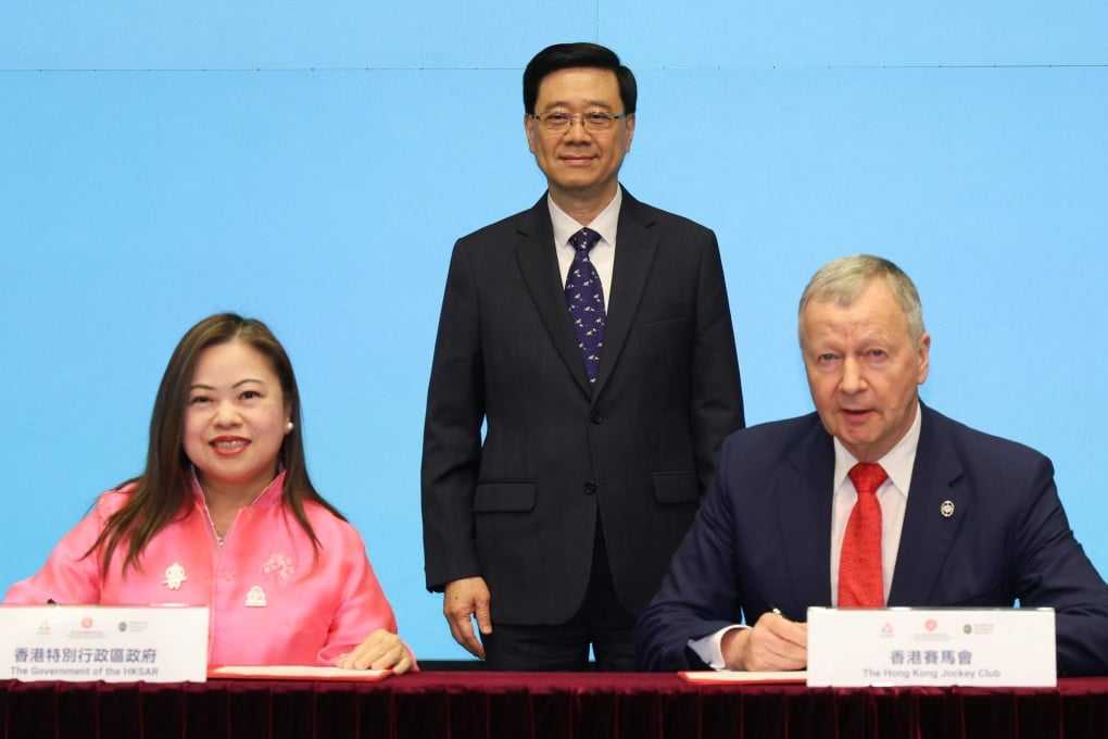 (From the left) Sports minister Rosanna Law, Chief Executive John Lee and Jockey Club CEO Winfried Engelbrecht-Bresges at the signing ceremony. Photo: Handout
