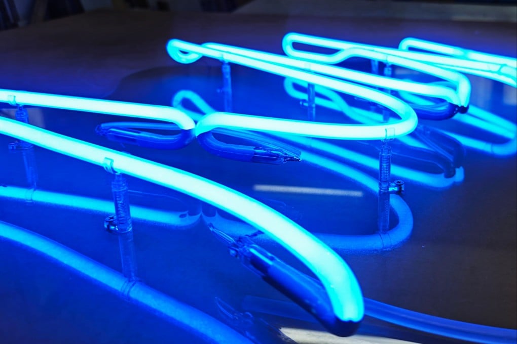 Reach for the Stars by neon artist Jerry Loo. Photo: Neon Heroes