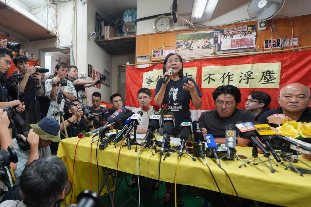 League of Social Democrats leader Chan Po-ying (front row, third from right) and other committee members announce the party’s disbandment on Sunday. Photo: Eugene Lee