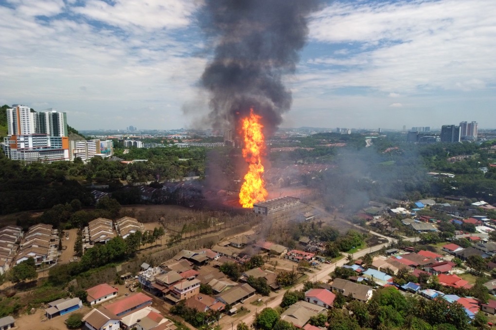An aerial drone photo of the gas pipeline fire in Malaysia on April 1. Photo: Xinhua