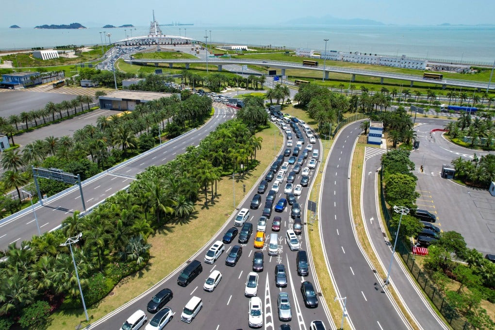 Vehicles will be allowed to enter the city via the Hong Kong-Zhuhai-Macau Bridge, with a daily quota of 100 applications. Photo: Xinhua