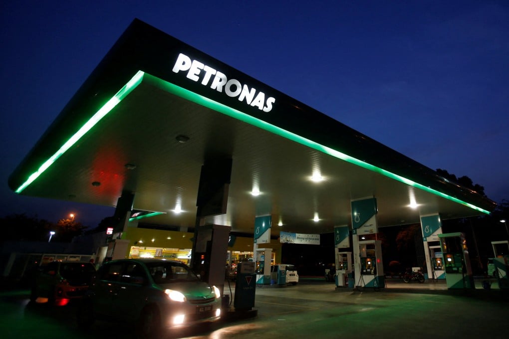 Anwar's petrol subsidy cuts test patience of Malaysians 'addicted' to cheap fuel | South China Morning Post