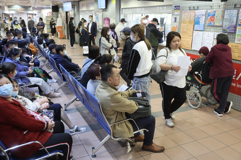 People wait in the Accident and Emergency Department at Pamela Youde Nethersole Eastern Hospital on April 3. Photo: Edmond So