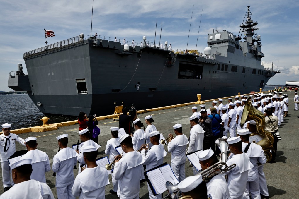 A Japanese navy destroyer docks at the Port of Manila, Philippines, on June 21. Photo: EPA-EFE