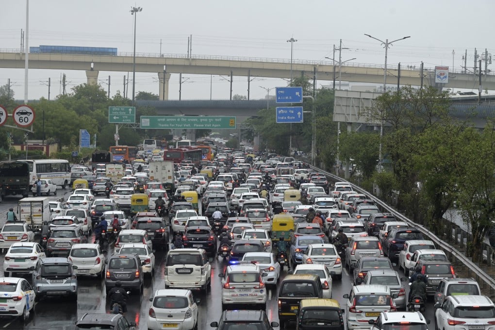 Vehicles stuck in traffic on a highway in New Delhi. Analysts say vehicular pollution contributes more than 20 per cent of pollution problems in the Indian capital and needs to be addressed. Photo: AP